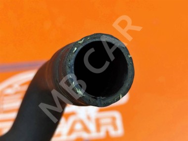 Патрубок ОЖ MERCEDES-BENZ CL-класс C215 (1999 - 2002) — Разборка Мерседес