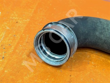 Патрубок интеркулера MERCEDES-BENZ M-класс W164 рестайлинг (2008 - 2011) — Разборка Мерседес