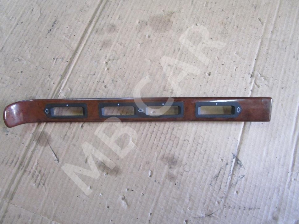 Молдинг торпеды MERCEDES-BENZ S-класс W140 (1991 - 1998) фото 1 &mdash; Разборка Мерседес