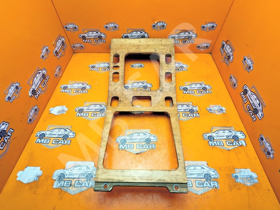 Накладка кулисы АКПП MERCEDES-BENZ M-класс W163 рестайлинг (2001 - 2005) фото 1 &mdash; Разборка Мерседес