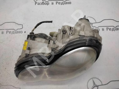 Фара левая MERCEDES-BENZ C-класс W203/S203/CL203 (2000 - 2004) — Разборка Мерседес