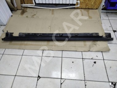 Порог пластиковый правый MERCEDES-BENZ M-класс W164 рестайлинг (2008 - 2011) — Разборка Мерседес