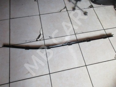 Шина скольжения сдвижной двери MERCEDES-BENZ Vito W638 (1996 - 2003) — Разборка Мерседес