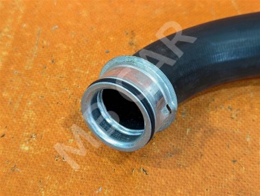 Патрубок радиатора MERCEDES-BENZ E-класс W211/S211 (2002 - 2006) — Разборка Мерседес