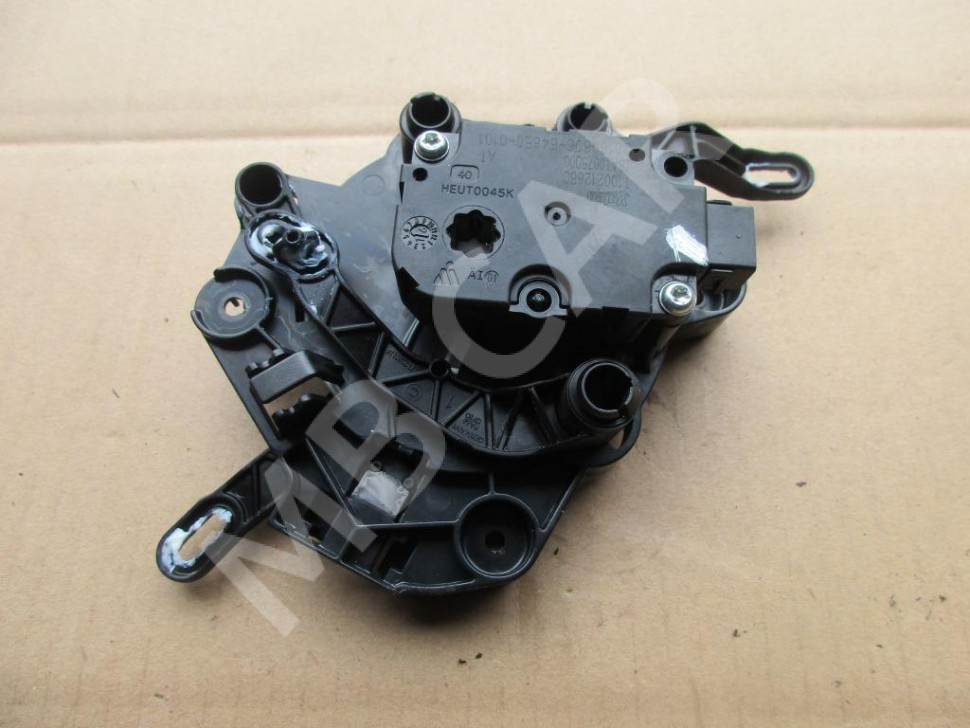 Сервоприводы печки MERCEDES-BENZ C-класс W205/S205/C205/A205 (2014 - 2018) фото 1 — Разборка Мерседес