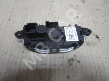 Реле моторчика печки MERCEDES-BENZ A-класс AMG W177 (2019 - 2023) — Разборка Мерседес