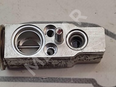 Клапан расширительный MERCEDES-BENZ M-класс W164 (2005 - 2008) — Разборка Мерседес