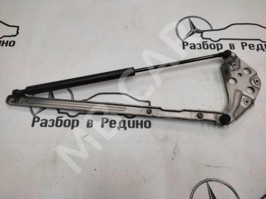 Петля капота MERCEDES-BENZ E-класс W210/S210 (1995 - 1999) — Разборка Мерседес