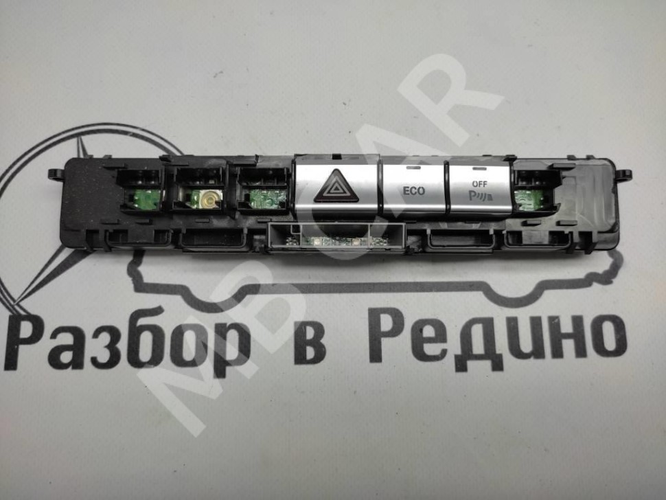 Блок кнопок MERCEDES-BENZ C-класс W204/S204/С204 рестайлинг (2011 - 2015) фото 1 — Разборка Мерседес
