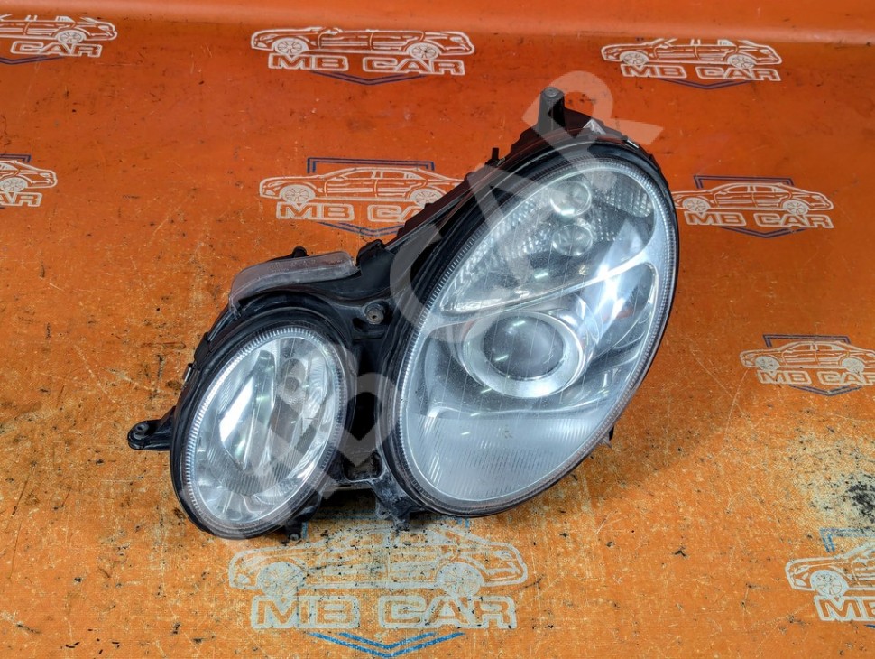 Фара левая MERCEDES-BENZ E-класс W211/S211 (2002 - 2006) фото 1 &mdash; Разборка Мерседес