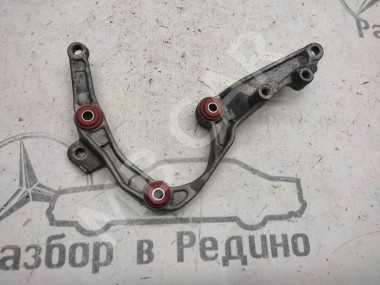 Кронштейн MERCEDES-BENZ CLS-класс C219 (2004 - 2008) — Разборка Мерседес