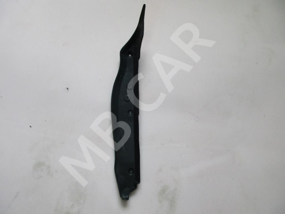 Пыльник крыла MERCEDES-BENZ C-класс W205/S205/C205/A205 (2014 - 2018) фото 1 — Разборка Мерседес