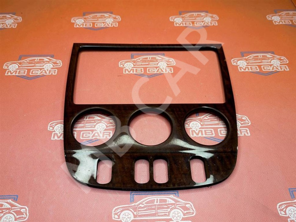 Накладка блока климата MERCEDES-BENZ M-класс W163 рестайлинг (2001 - 2005) фото 1 &mdash; Разборка Мерседес