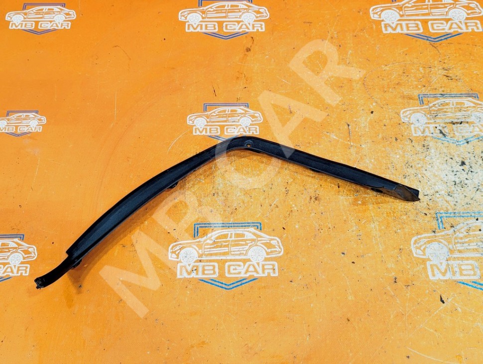 Водосток MERCEDES-BENZ C-класс W204/S204/С204 рестайлинг (2011 - 2015) фото 1 — Разборка Мерседес
