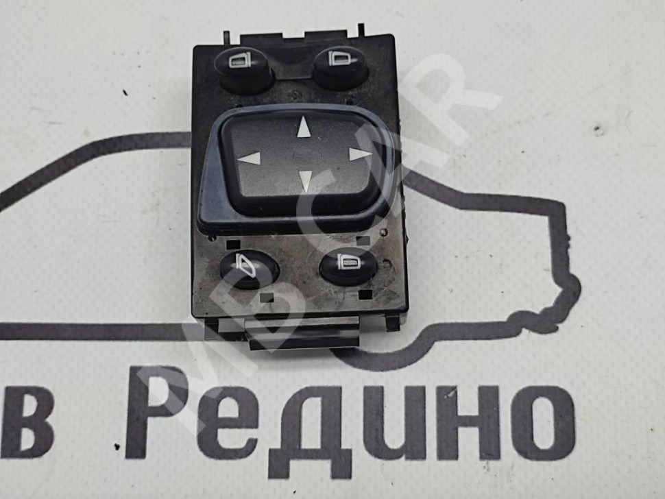Кнопка регулировки зеркал MERCEDES-BENZ S-класс W220 рестайлинг (2002 - 2005) фото 1 — Разборка Мерседес