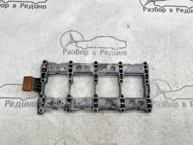 Постель распредвалов верхняя MERCEDES-BENZ C-класс W203/S203/CL203 (2000 - 2004) — Разборка Мерседес