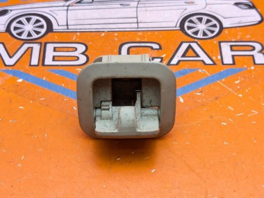 Крючок для одежды MERCEDES-BENZ C-класс W204/S204 (2006 - 2011) &mdash; Разборка Мерседес