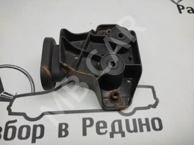 Кронштейн крепления бампера MERCEDES-BENZ M-класс W164 (2005 - 2008) — Разборка Мерседес