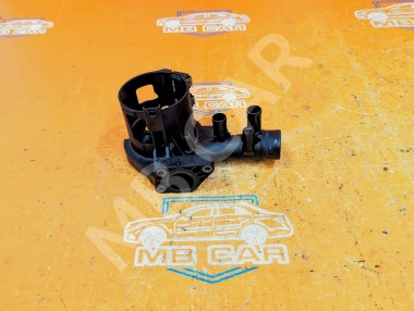 Кронштейн топливного фильтра MERCEDES-BENZ C-класс W204/S204 (2006 - 2011) — Разборка Мерседес