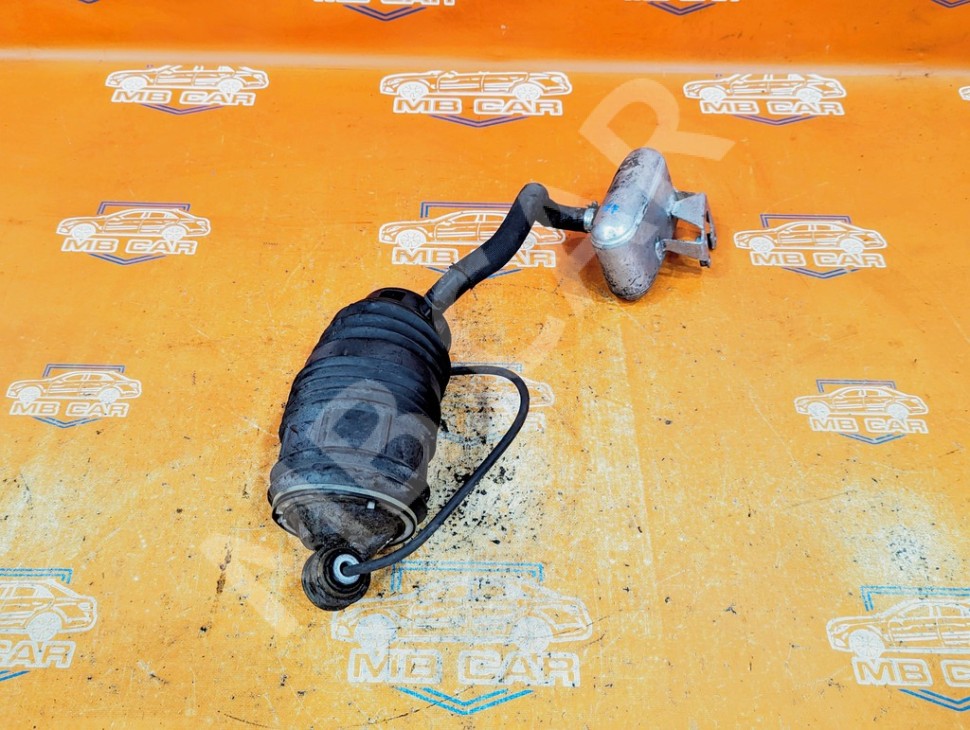 Пневмобаллон задний MERCEDES-BENZ E-класс AMG W211/S211 (2002 - 2006) фото 1 — Разборка Мерседес