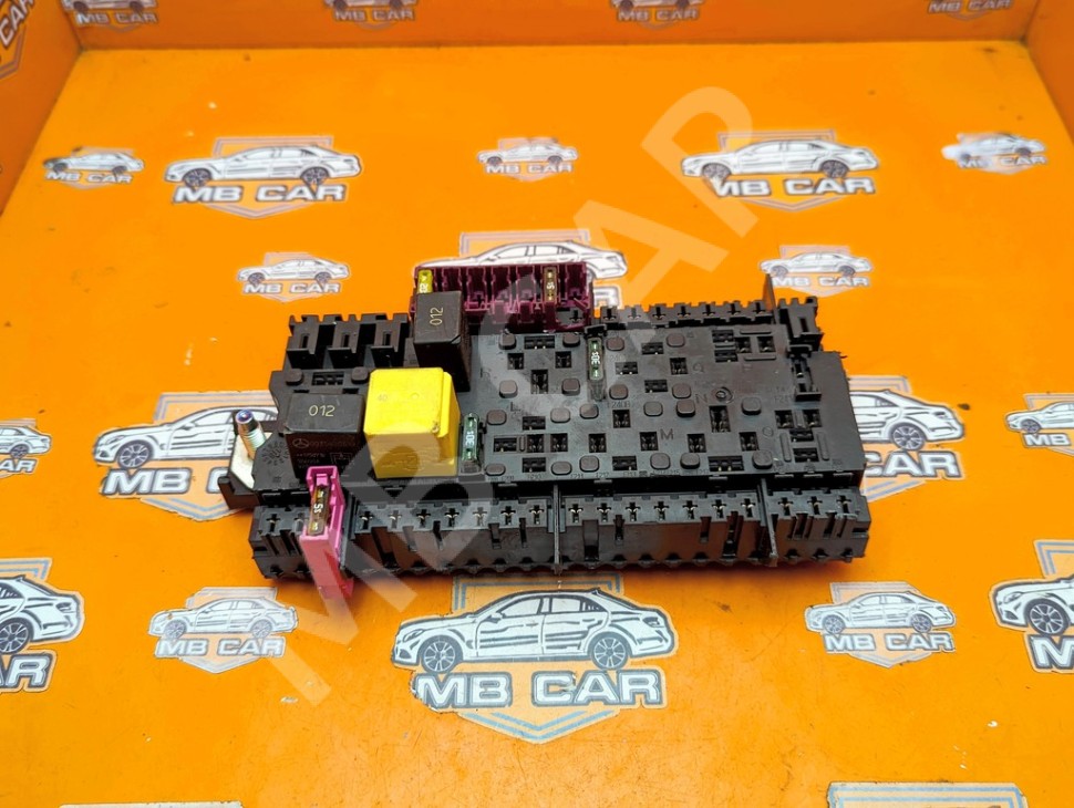 Блок предохранителей MERCEDES-BENZ GLE-класс W166 (2015 - 2018) фото 1 — Разборка Мерседес