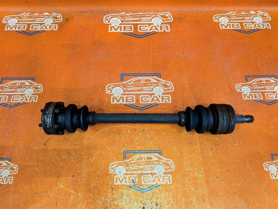 Привод задний MERCEDES-BENZ W124 W124/S124/C124/A124 (1984 - 1993) фото 1 &mdash; Разборка Мерседес
