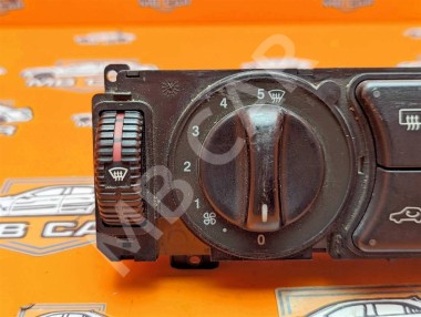 Панель управления климатом MERCEDES-BENZ E-класс W210/S210 (1995 - 1999) — Разборка Мерседес