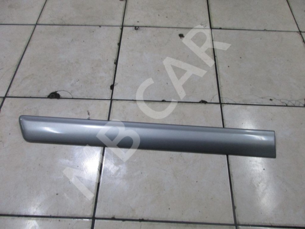 Молдинг двери MERCEDES-BENZ E-класс W210/S210 рестайлинг (1999 - 2003) фото 1 — Разборка Мерседес