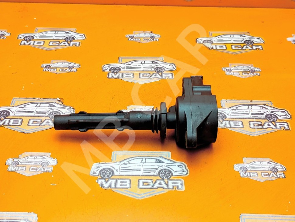 Катушка зажигания MERCEDES-BENZ C-класс W204/S204 (2006 - 2011) фото 1 &mdash; Разборка Мерседес
