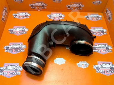 Патрубок воздушный MERCEDES-BENZ C-класс W204/S204 (2006 - 2011) &mdash; Разборка Мерседес