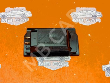 Плафон салона MERCEDES-BENZ M-класс W163 рестайлинг (2001 - 2005) — Разборка Мерседес