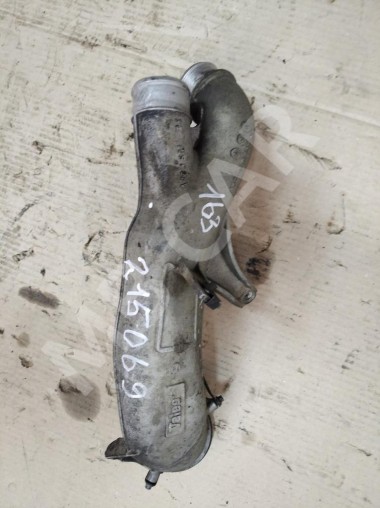 Патрубок интеркулера MERCEDES-BENZ M-класс W163 (1997 - 2001) — Разборка Мерседес