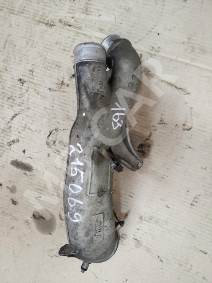 Патрубок интеркулера MERCEDES-BENZ M-класс W163 (1997 - 2001) фото 1 — Разборка Мерседес