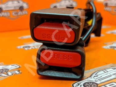 Замок ремня безопасности MERCEDES-BENZ X-класс I (2017 - 2020) — Разборка Мерседес