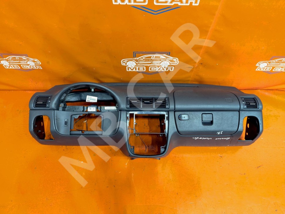 Торпеда MERCEDES-BENZ M-класс W163 рестайлинг (2001 - 2005) фото 1 &mdash; Разборка Мерседес