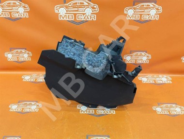 Накладка консоли (борода) MERCEDES-BENZ VANEO W414 (2001 - 2005) — Разборка Мерседес