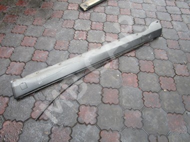 Порог пластиковый левый MERCEDES-BENZ 190 (W201) W201 (1982 - 1993) — Разборка Мерседес