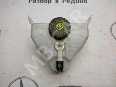 Бачок тормозной жидкости MERCEDES-BENZ C-класс W205/S205/C205/A205 (2014 - 2018) — Разборка Мерседес