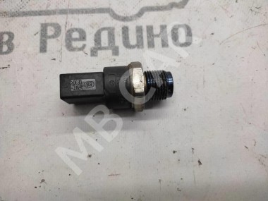 Датчик давления топлива MERCEDES-BENZ C-класс W203/S203/CL203 (2000 - 2004) — Разборка Мерседес
