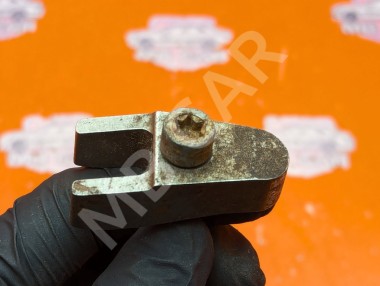 Кронштейн крепления форсунок MERCEDES-BENZ S-класс W220 (1998 - 2005) &mdash; Разборка Мерседес