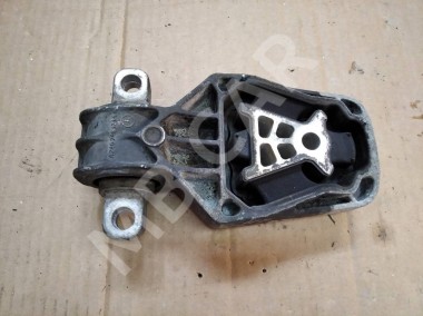 Опора двигателя задняя MERCEDES-BENZ CLA-класс C117/X117 (2013 - 2016) — Разборка Мерседес