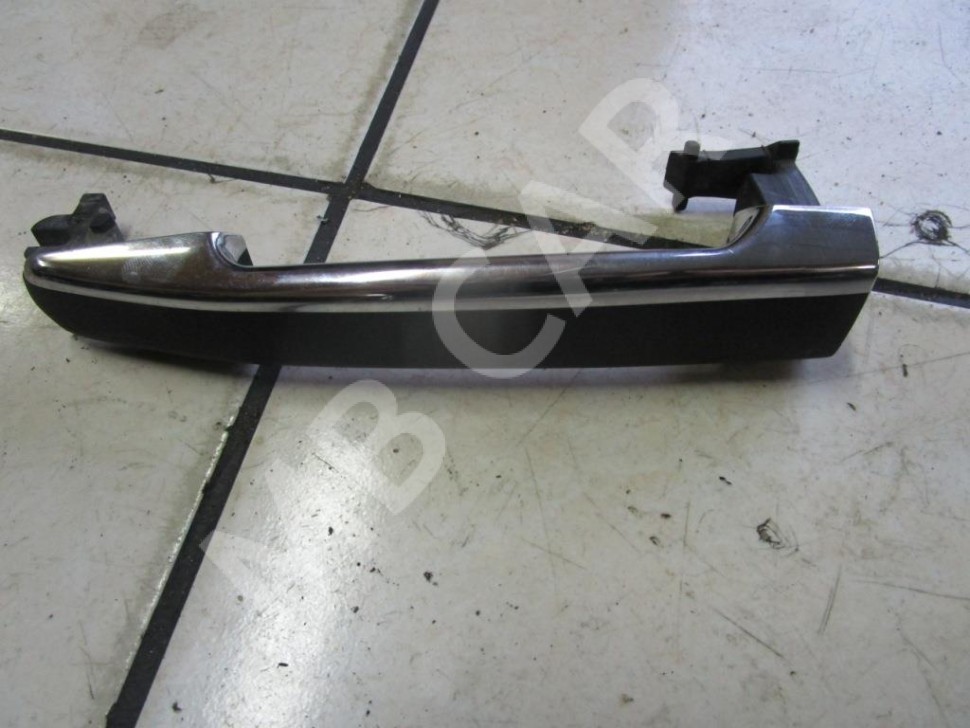 Ручка двери наружняя MERCEDES-BENZ E-класс W210/S210 (1995 - 1999) фото 1 — Разборка Мерседес