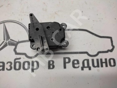 Сервоприводы печки MERCEDES-BENZ VANEO W414 (2001 - 2005) — Разборка Мерседес