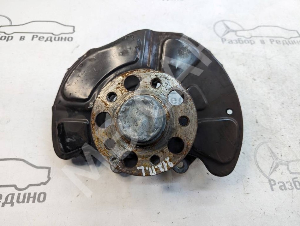 Кулак поворотный передний левый MERCEDES-BENZ E-класс W212/S212/C207/A207 (2009 - 2013) фото 1 — Разборка Мерседес