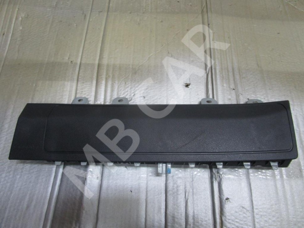 Подушка безопасности коленная MERCEDES-BENZ CLA-класс C117/X117 (2013 - 2016) фото 1 — Разборка Мерседес