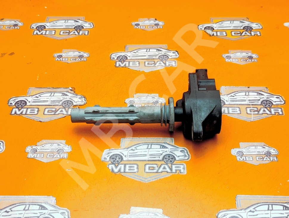 Катушка зажигания MERCEDES-BENZ C-класс W204/S204 (2006 - 2011) фото 1 &mdash; Разборка Мерседес