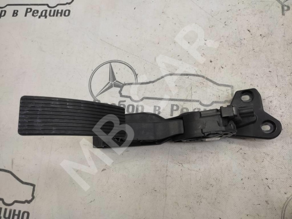 Педаль газа электронная MERCEDES-BENZ GLE-класс W166 (2015 - 2018) фото 1 &mdash; Разборка Мерседес