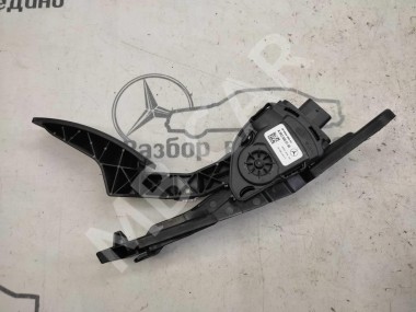 Педаль газа электронная MERCEDES-BENZ GLE-класс W166 (2015 - 2018) — Разборка Мерседес