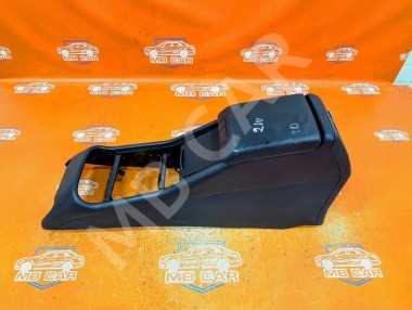 Подлокотник MERCEDES-BENZ M-класс W163 рестайлинг (2001 - 2005) — Разборка Мерседес