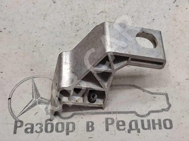 Кронштейн радиатора MERCEDES-BENZ C-класс W205/S205/C205/A205 рестайлинг (2018 - 2023) — Разборка Мерседес